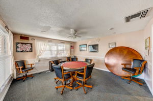 30th Ave S 211-042