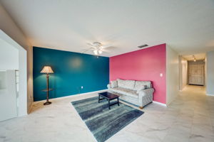 30th Ave S 211-007