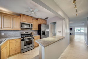 30th Ave S 211-015