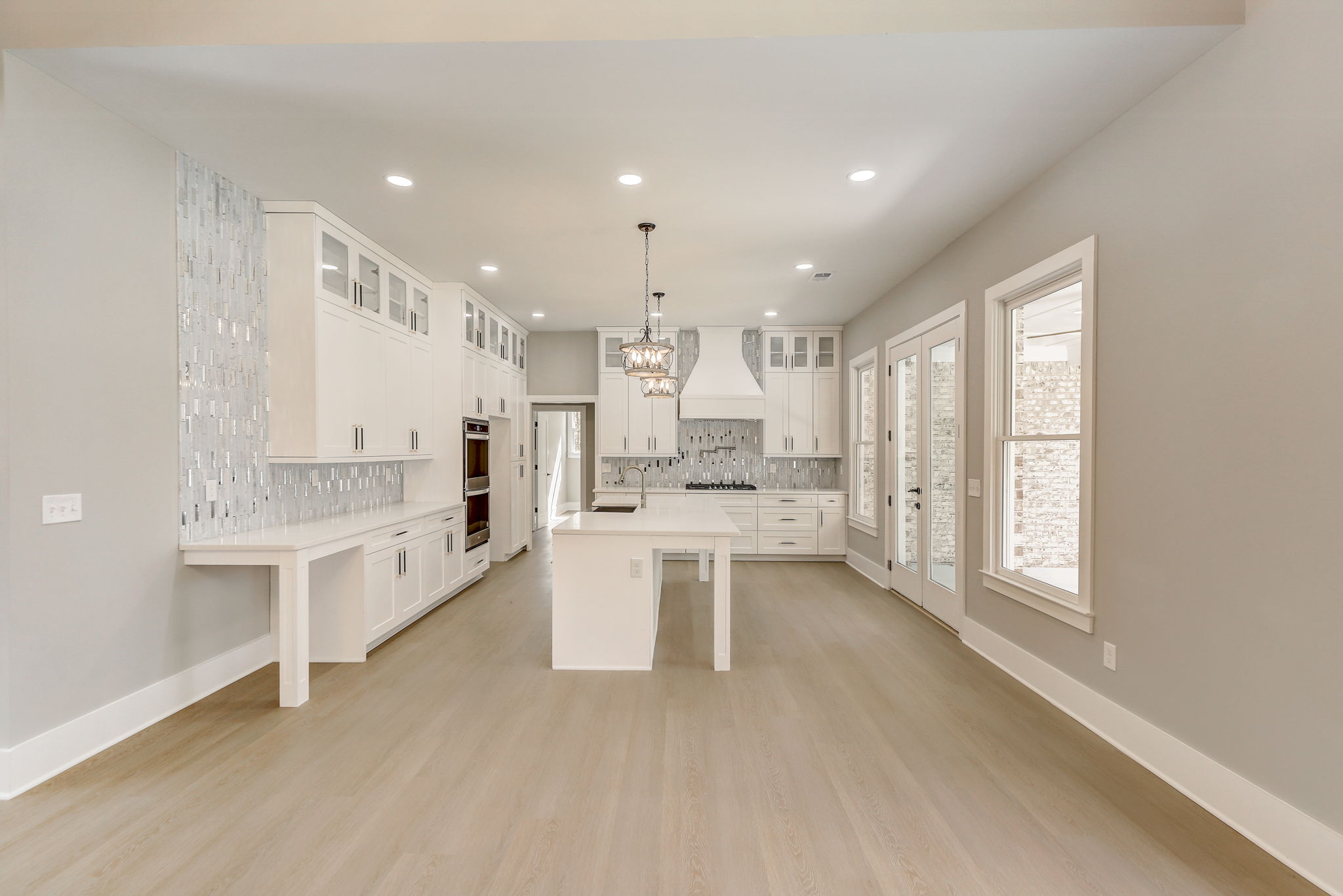 Wellington Ave-008