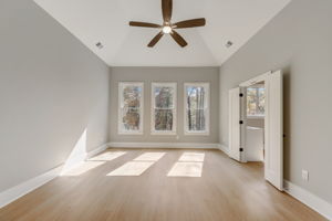 Wellington Ave-026