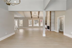 Wellington Ave-006