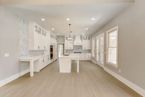 Wellington Ave-008