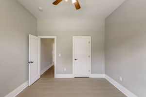 Wellington Ave-015