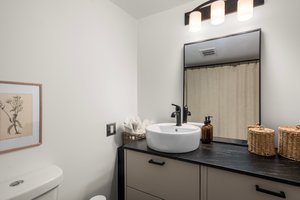  Photo 23