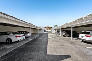 Winkler Rd 305-S0402-026.jpg