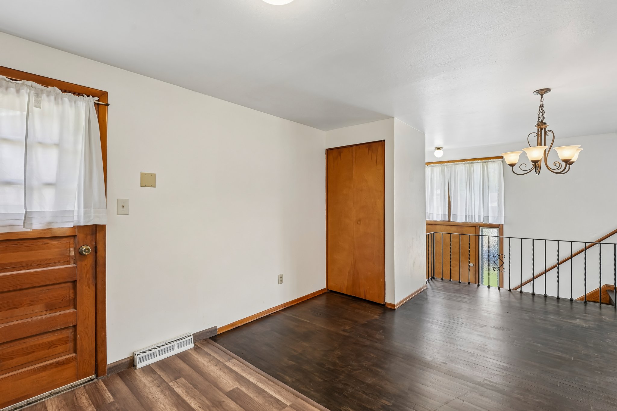 Anderson Ave-S0206-012.jpg