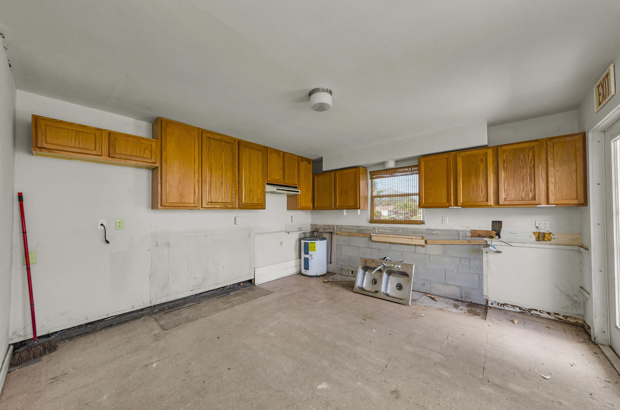 Kitchen 1