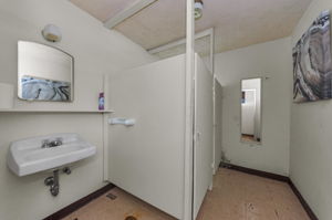 Interior Bathroom 3