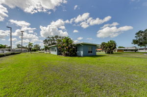 Lot 3