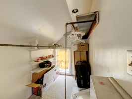  Photo 49