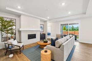 Thompson Dr-S1806-008.jpg