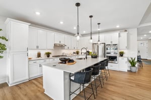 Thompson Dr-S1806-015.jpg