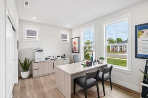 Thompson Dr-S1806-017.jpg