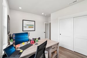 Thompson Dr-S1806-018.jpg