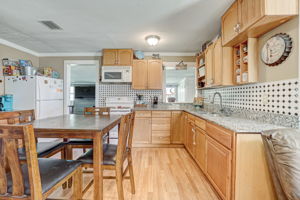 Dining Room/Kitchen