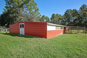 Barn