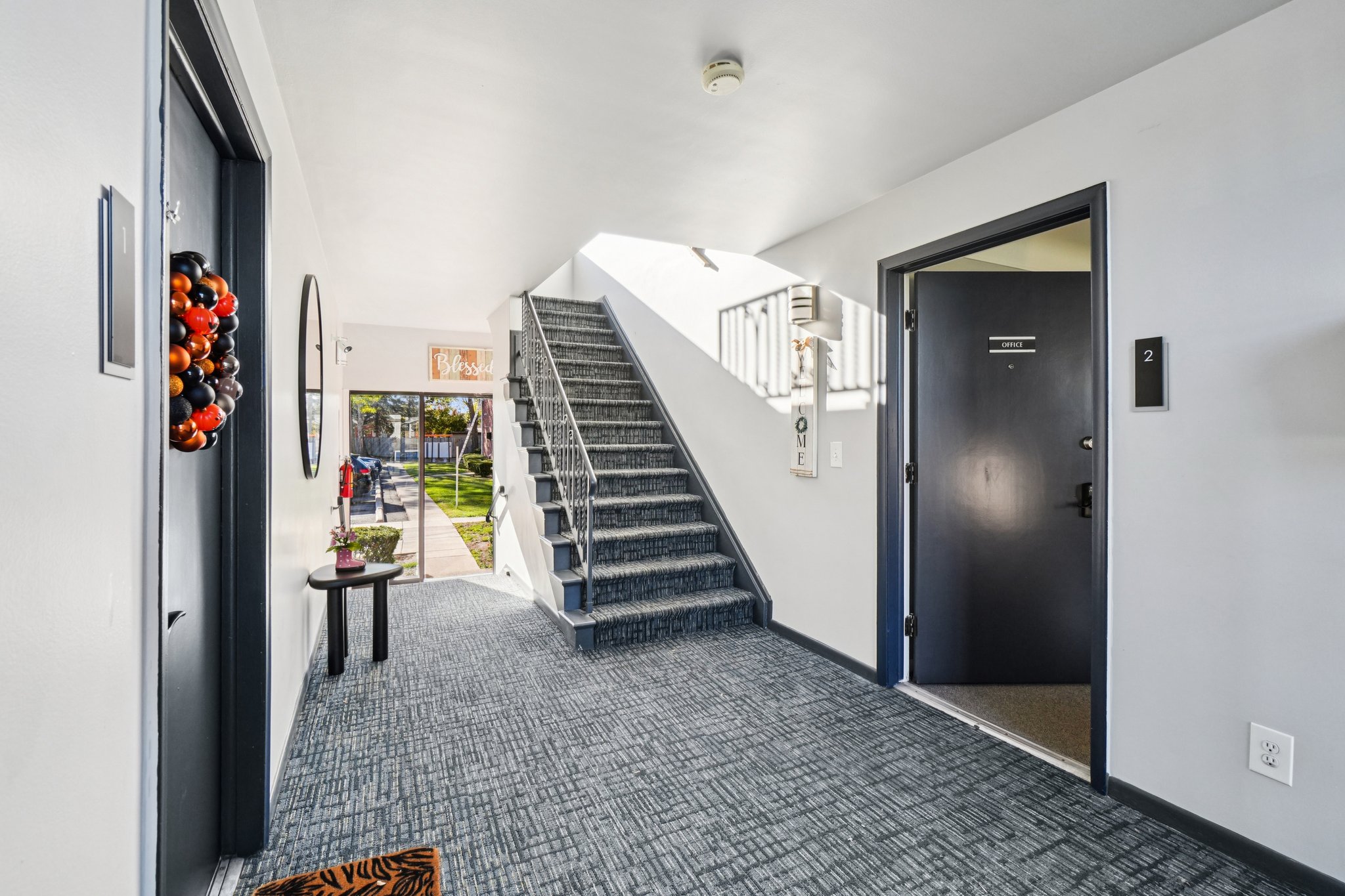 5965 Evergreen Rd Unit 2 bedroom-S2810-005.jpg