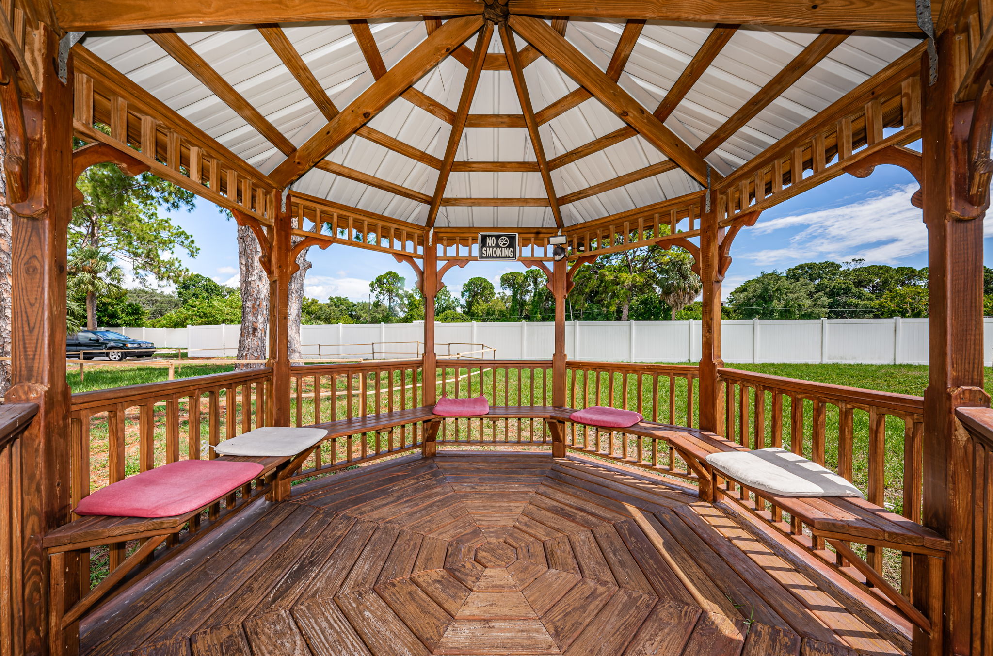 Magnolia Sun Center Gazebo2