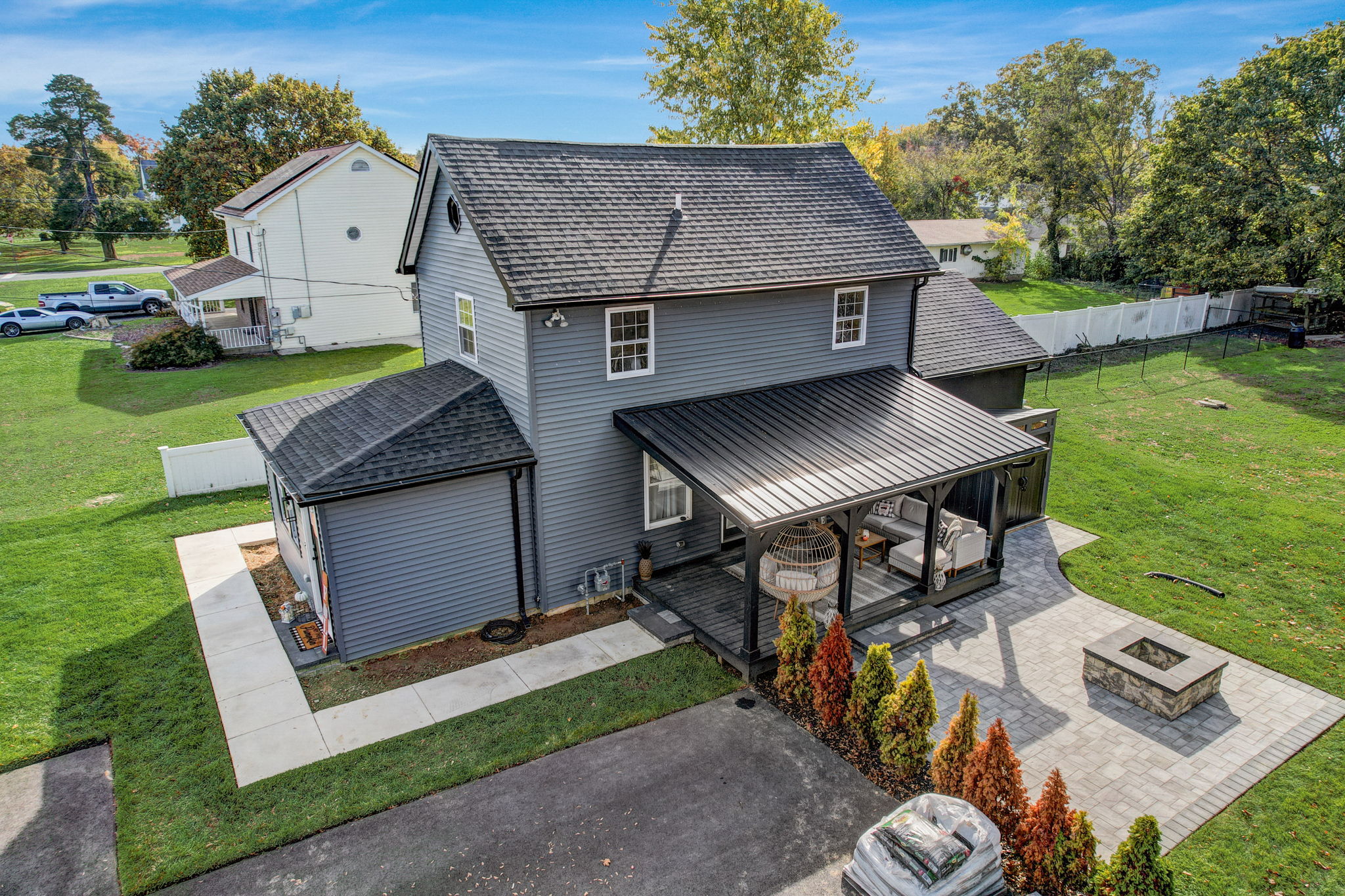 Morton Ave-035