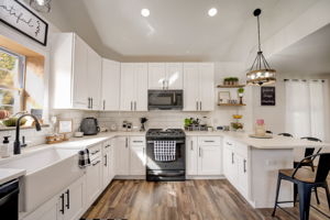 Morton Ave-050