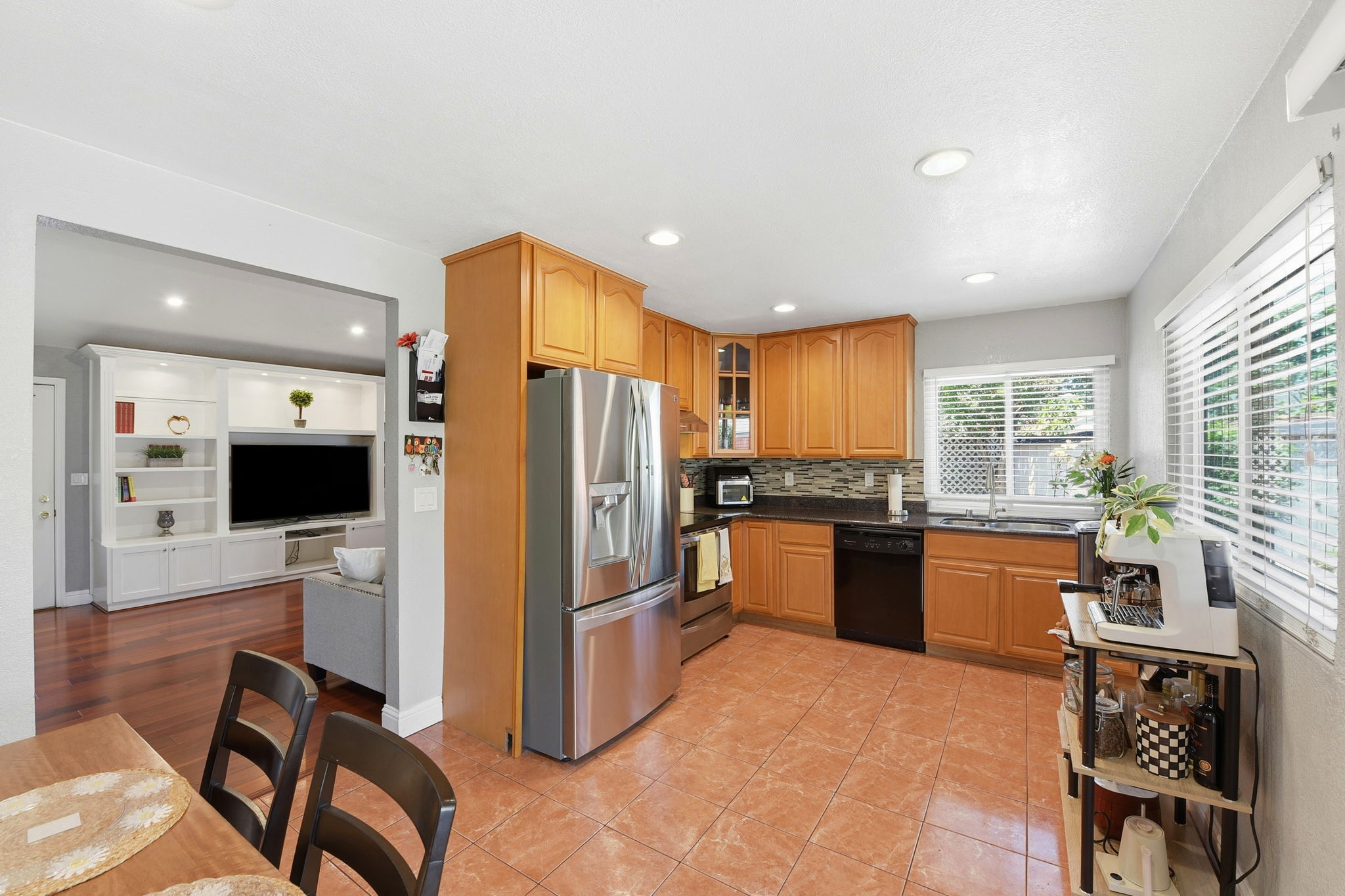 015_F8_597 Oldbrook Ct