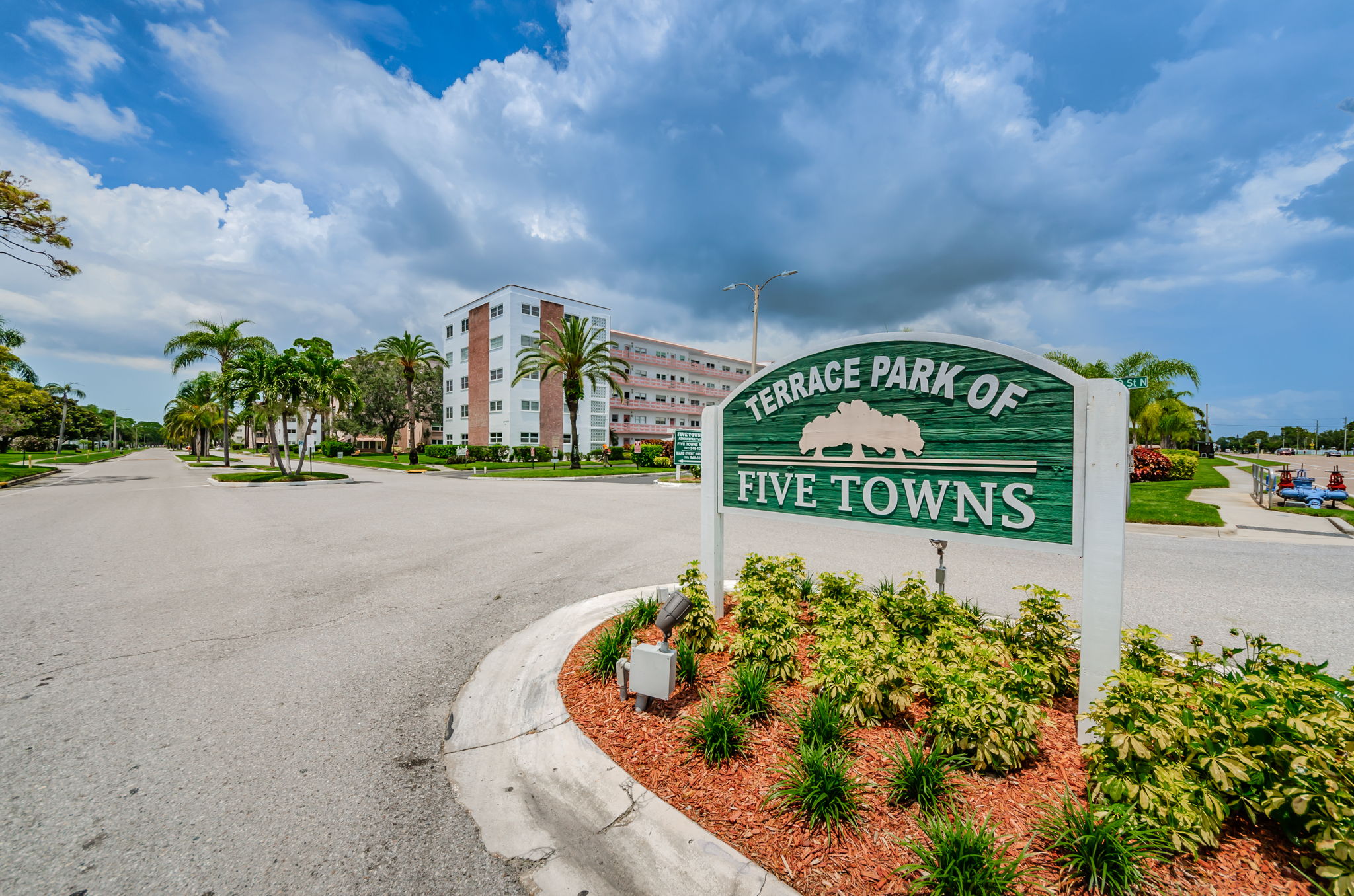 Terrace Park of Five Towns Sign