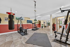 Photo 68