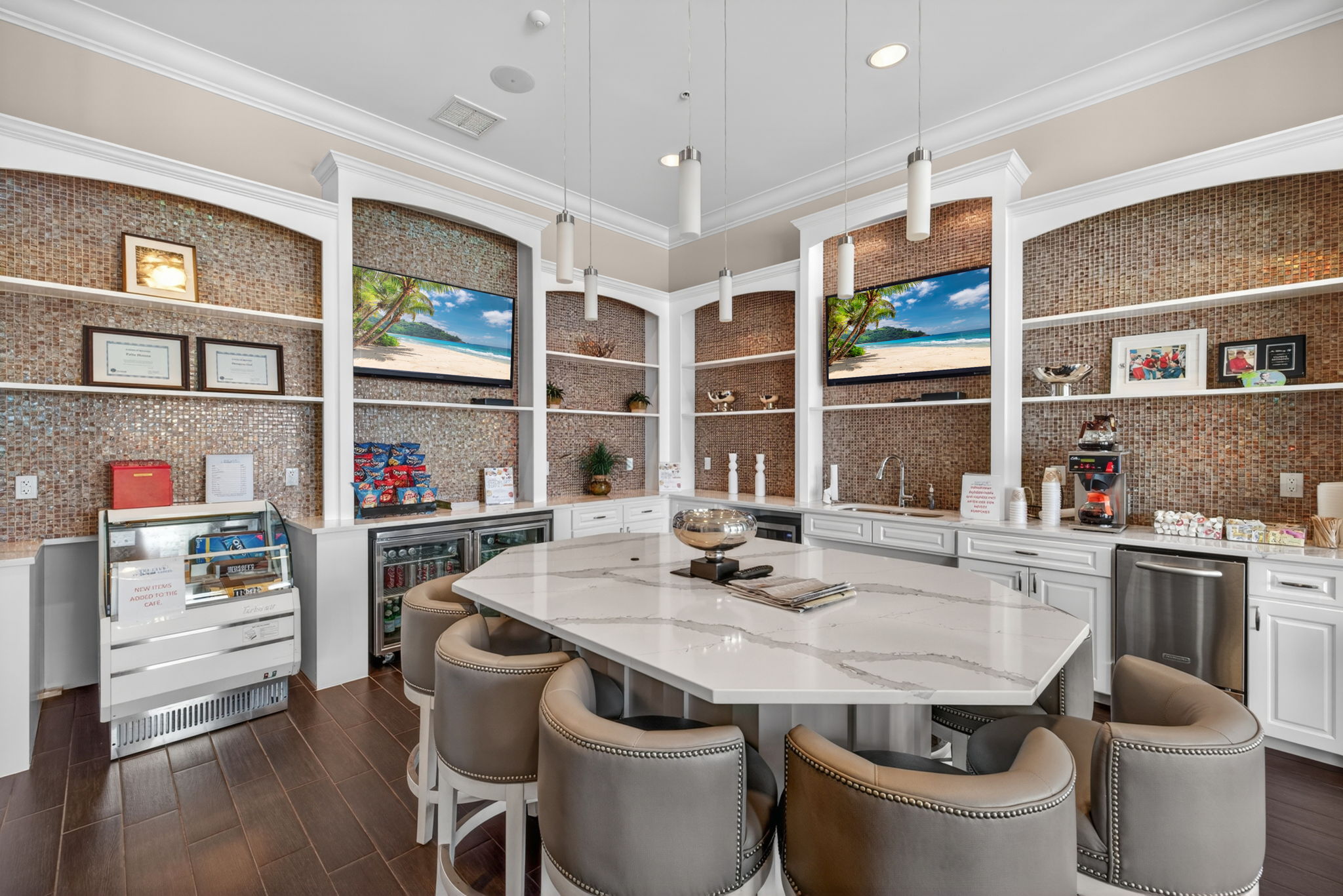 Amenity Dining Room