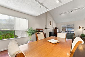 021_F8_598 Blom Dr