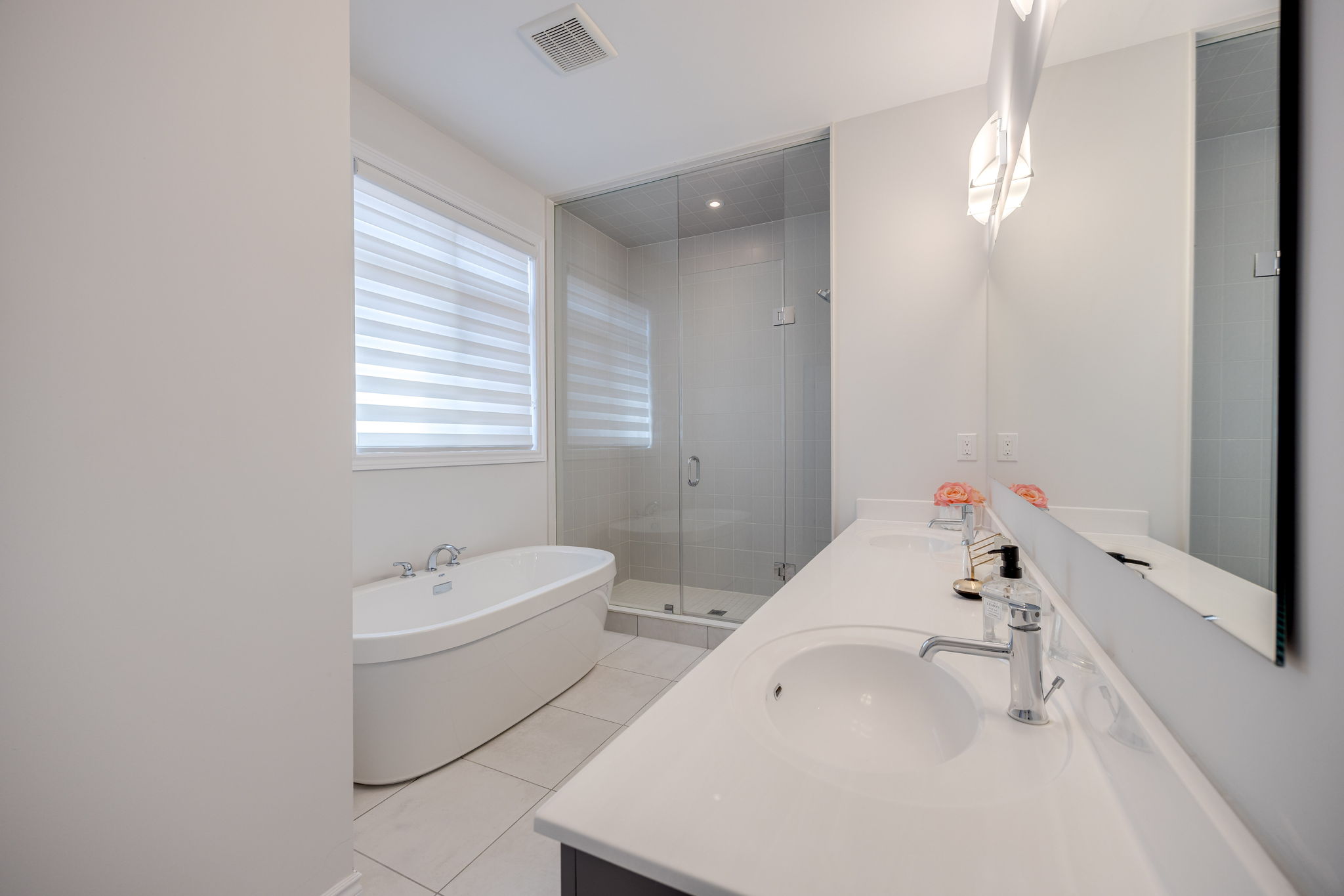 Vaughan property showcase — delivered property photograph 49