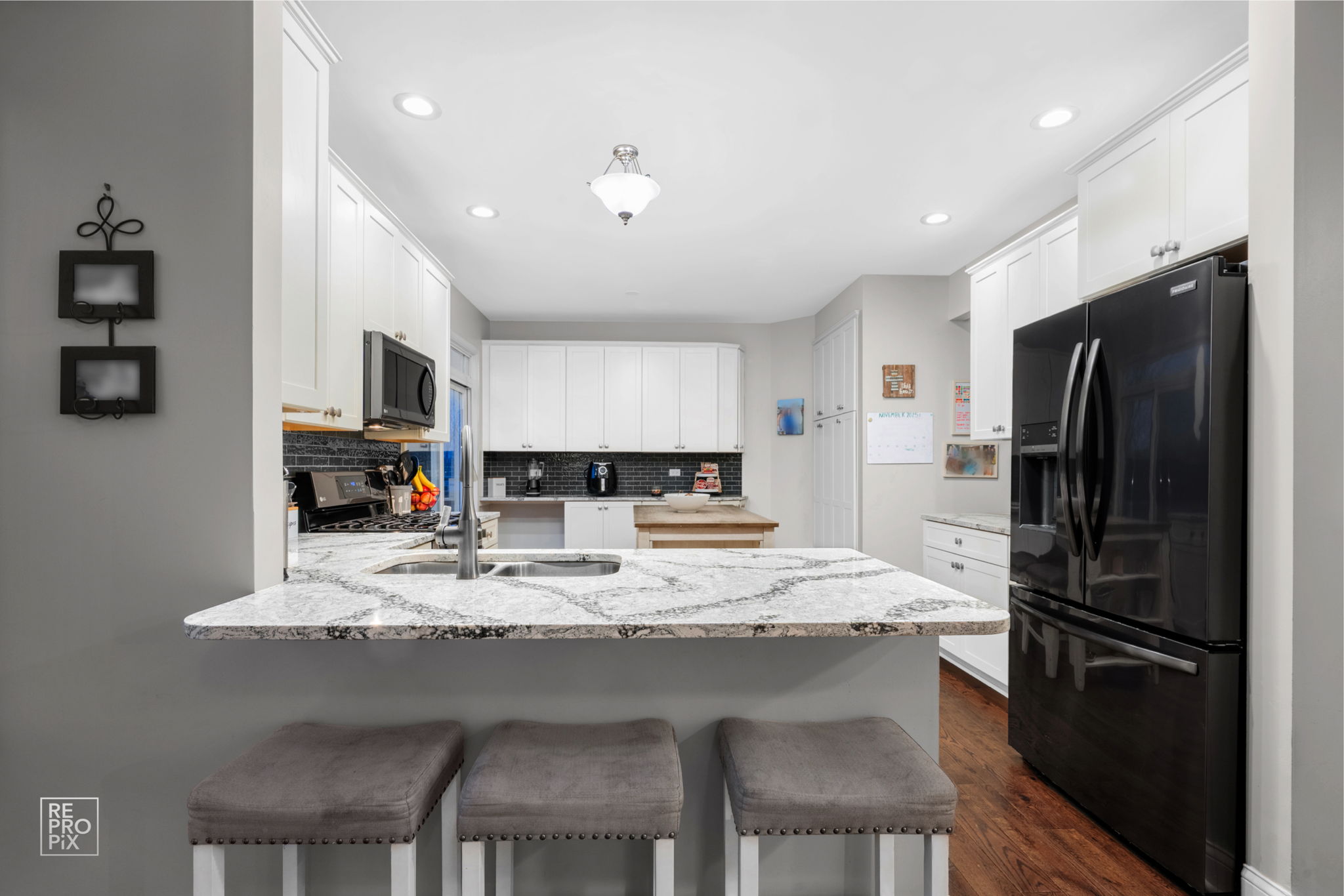  598 Wexford Ct, Elgin, IL 60124_007