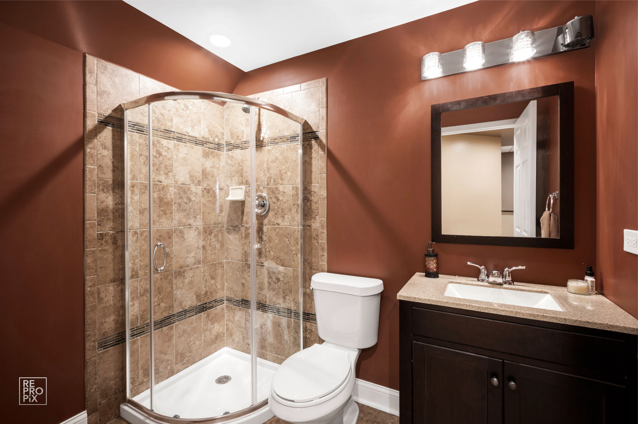  598 Wexford Ct, Elgin, IL 60124_022