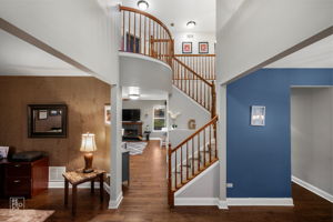  598 Wexford Ct, Elgin, IL 60124_004