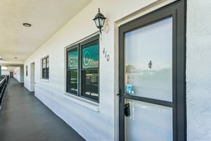 80th St N 410-S3007-009.jpg