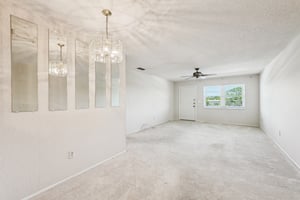 80th St N 410-S3007-014.jpg