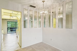 80th St N 410-S3007-017.jpg