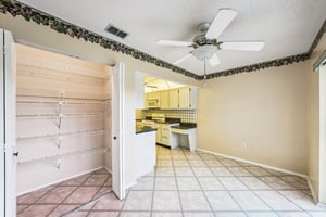 80th St N 410-S3007-020.jpg