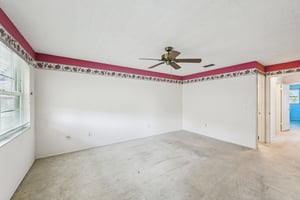 80th St N 410-S3007-030.jpg
