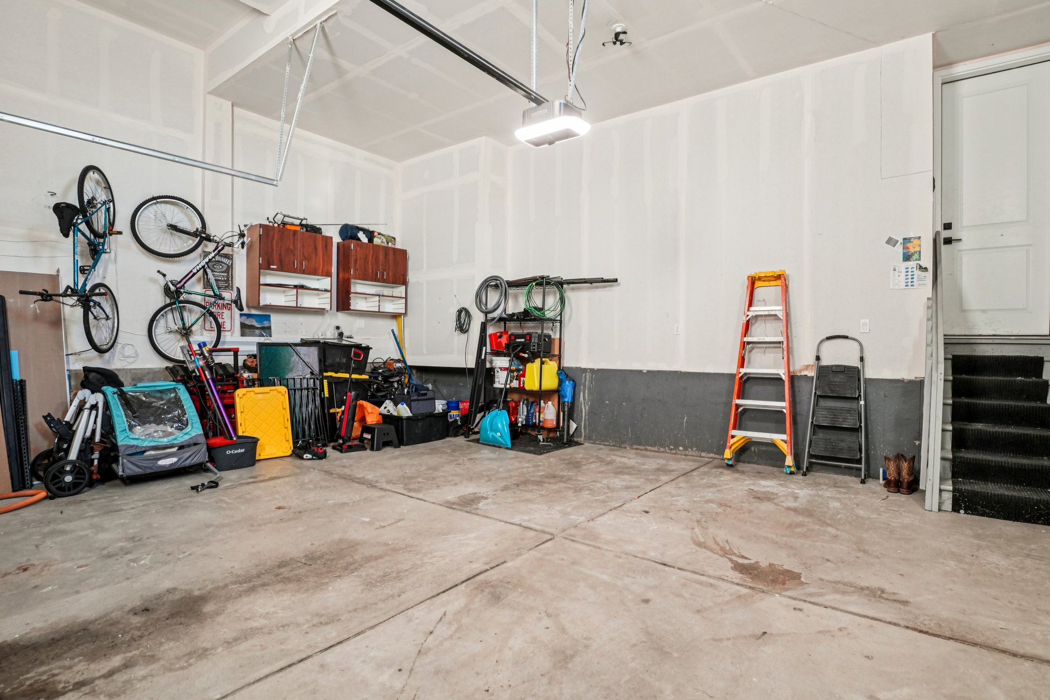 GARAGE-HIGHCEILINGS.jpg