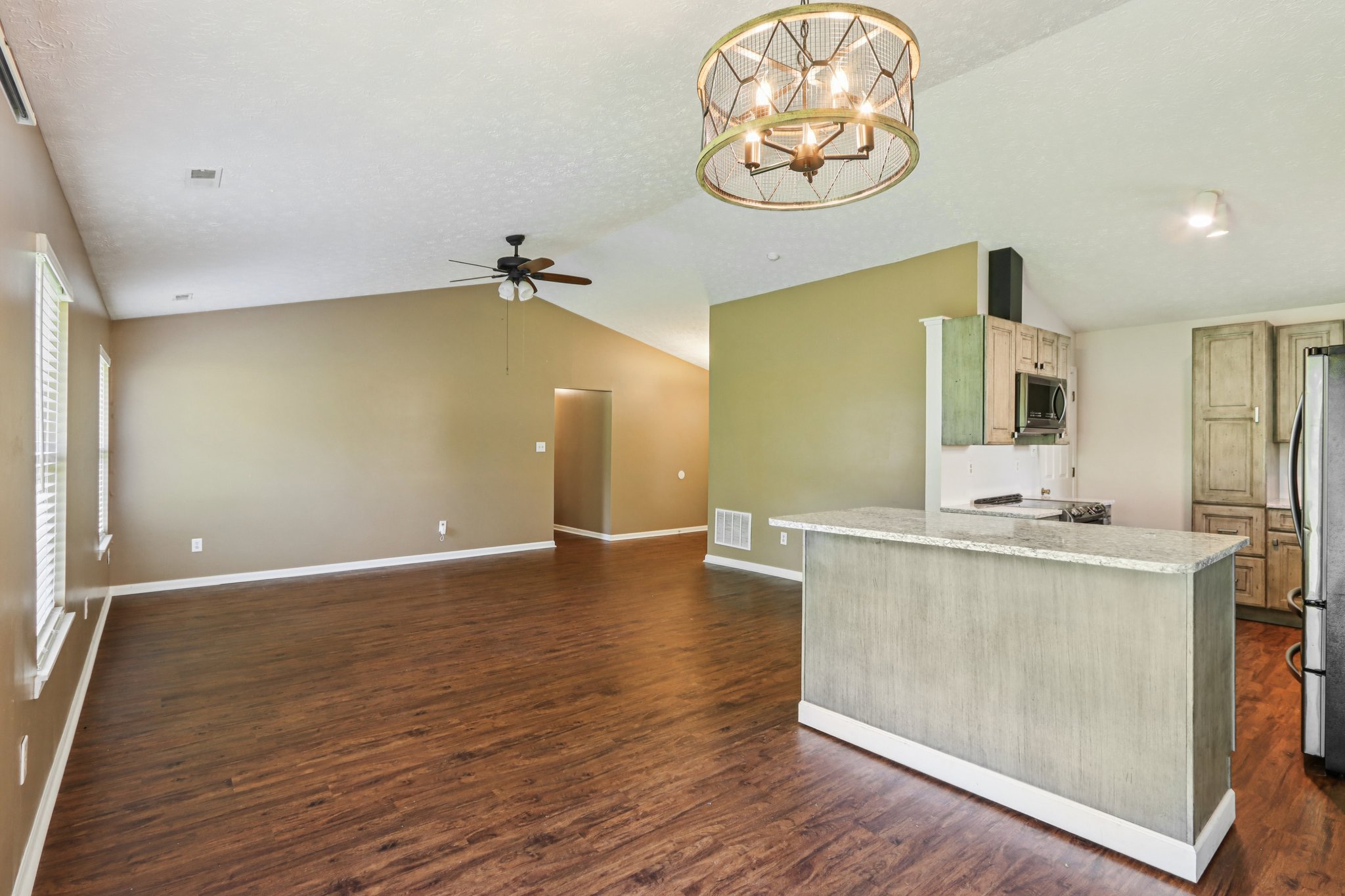 Sycamore Forge Ln-S1607-009.jpg