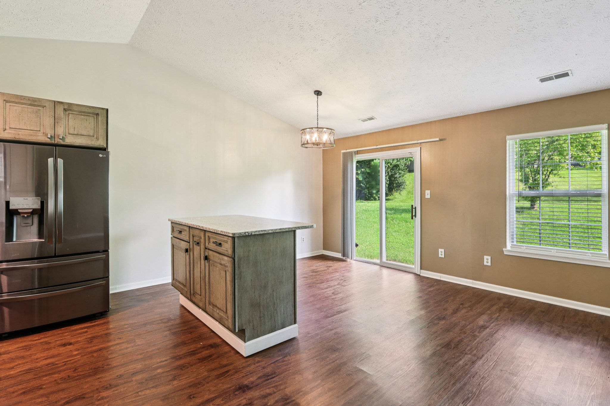 Sycamore Forge Ln-S1607-010.jpg