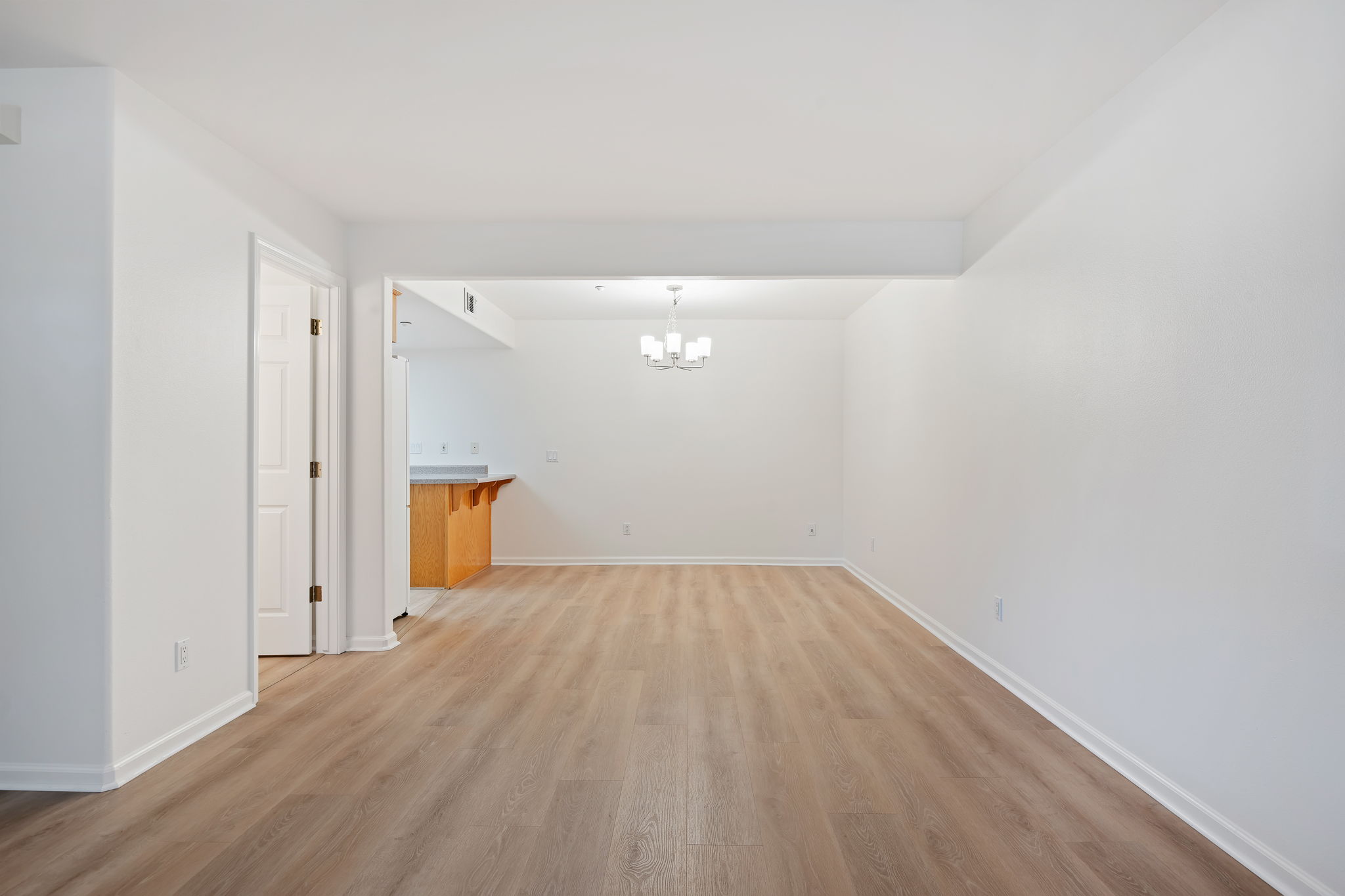 06 - Living Room