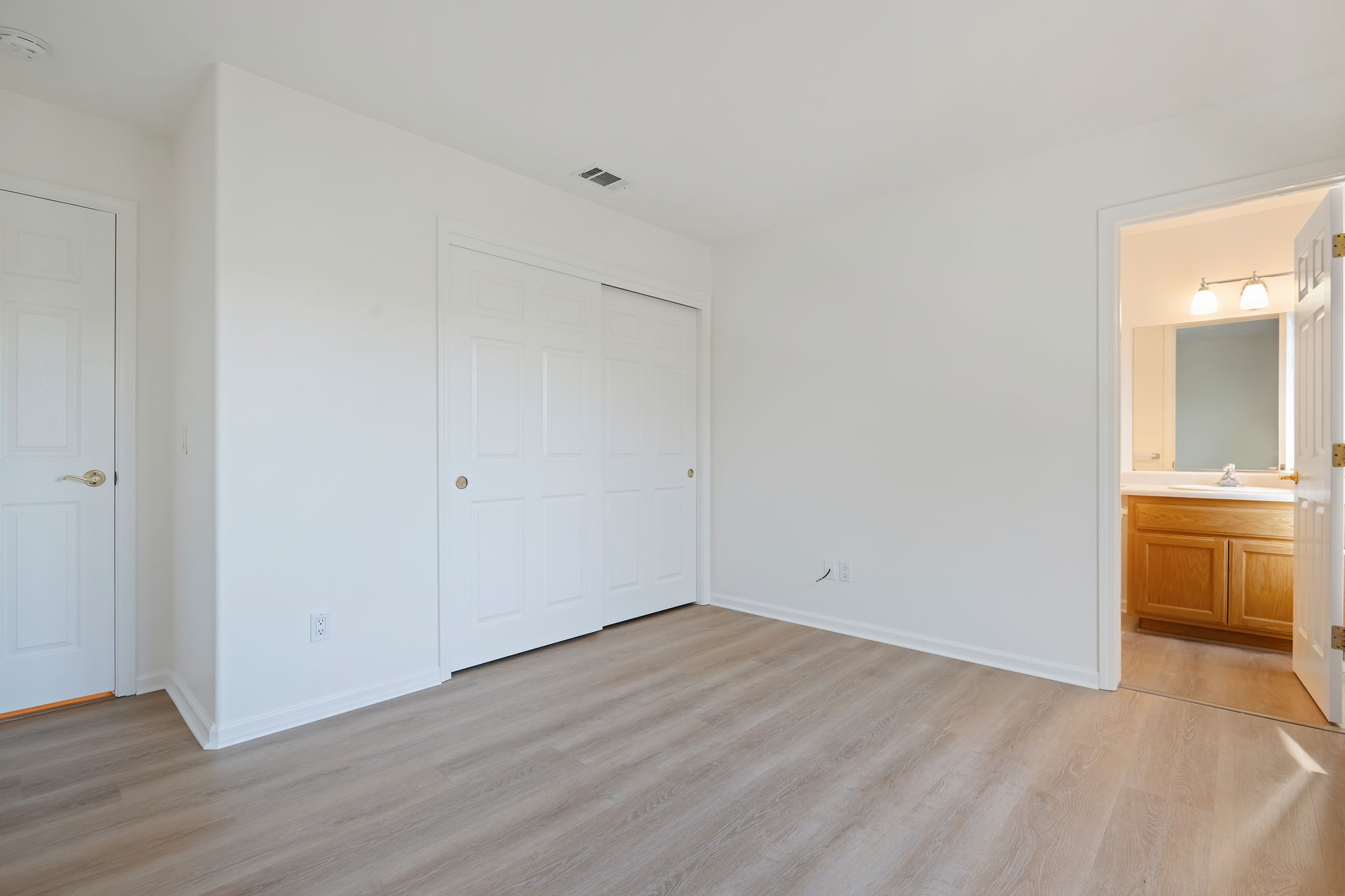 19 - Bedroom 2