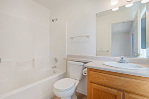 20 - Bathroom 2