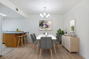 05 - Dining (Virtual Staging)