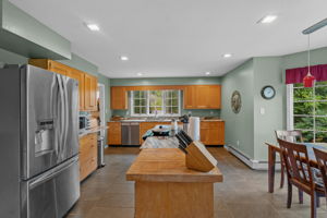  Photo 40