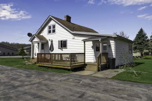  Photo 4