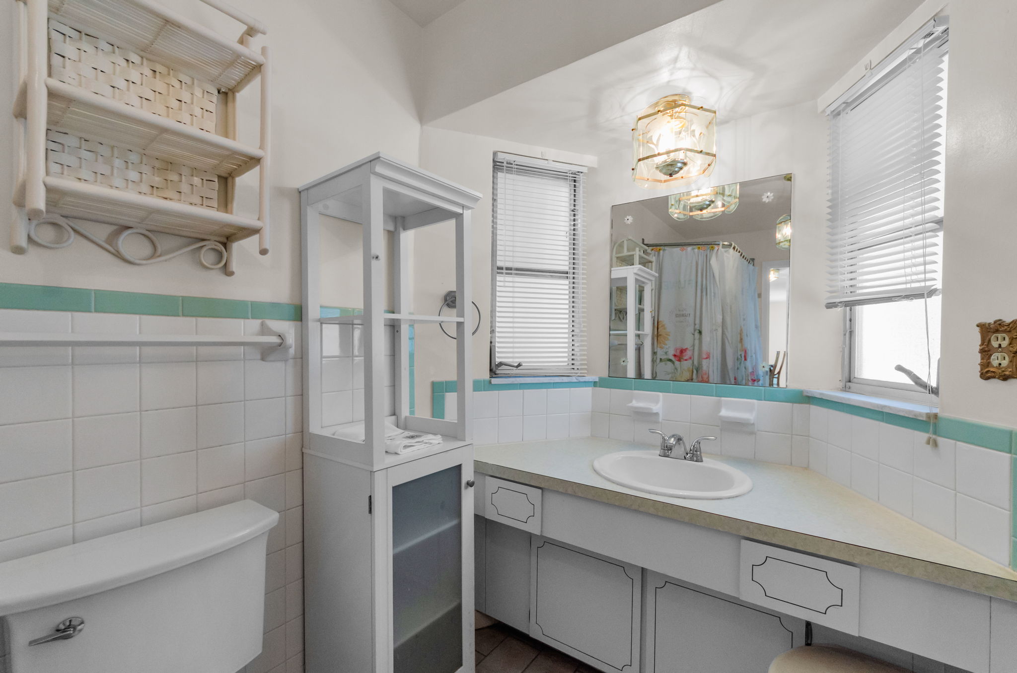 Bathroom2b