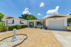 Front Exterior9
